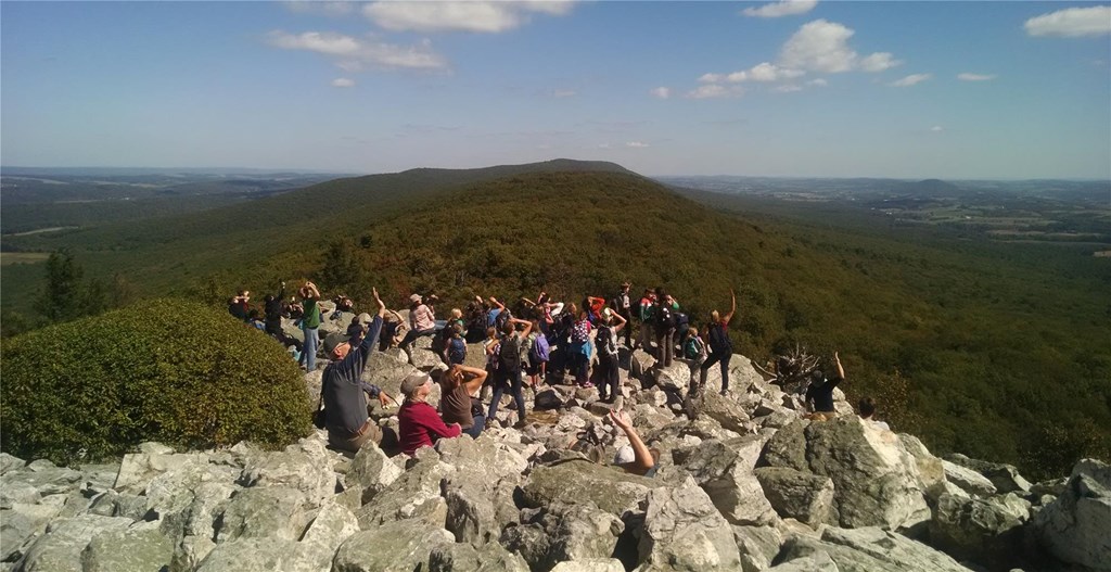 Guided Group at North Lookout